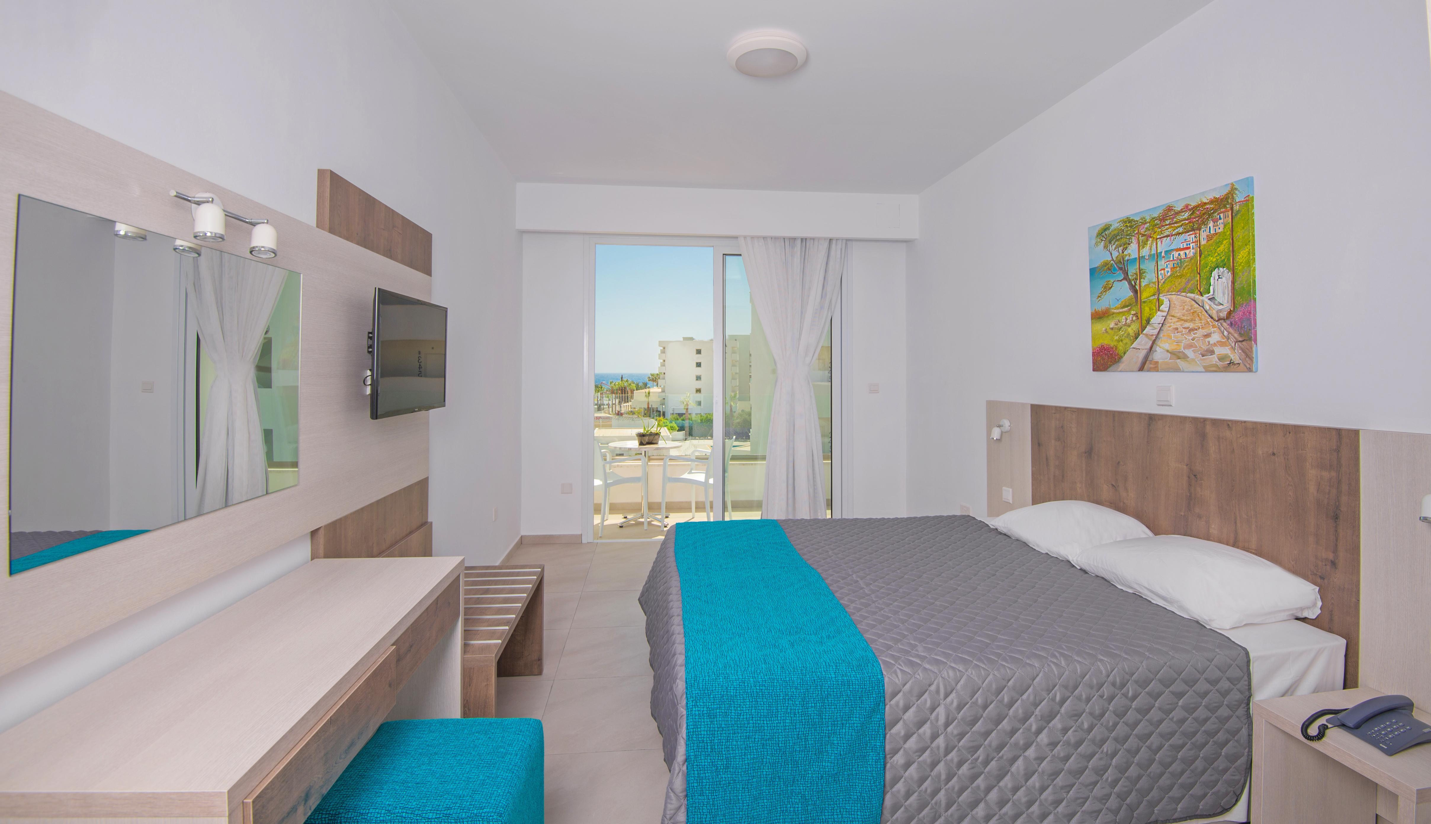 New Famagusta Hotel & Suites Ayia Napa Exterior photo